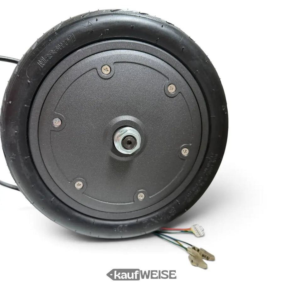 With pre-fitted connection cable