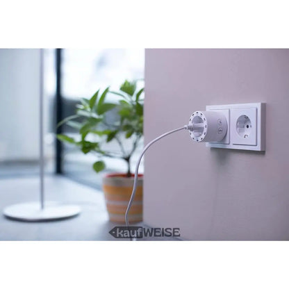 Weiße smarte Steckdose in Wandsteckdose für Brennenstuhl Digitaler Countdown Timer