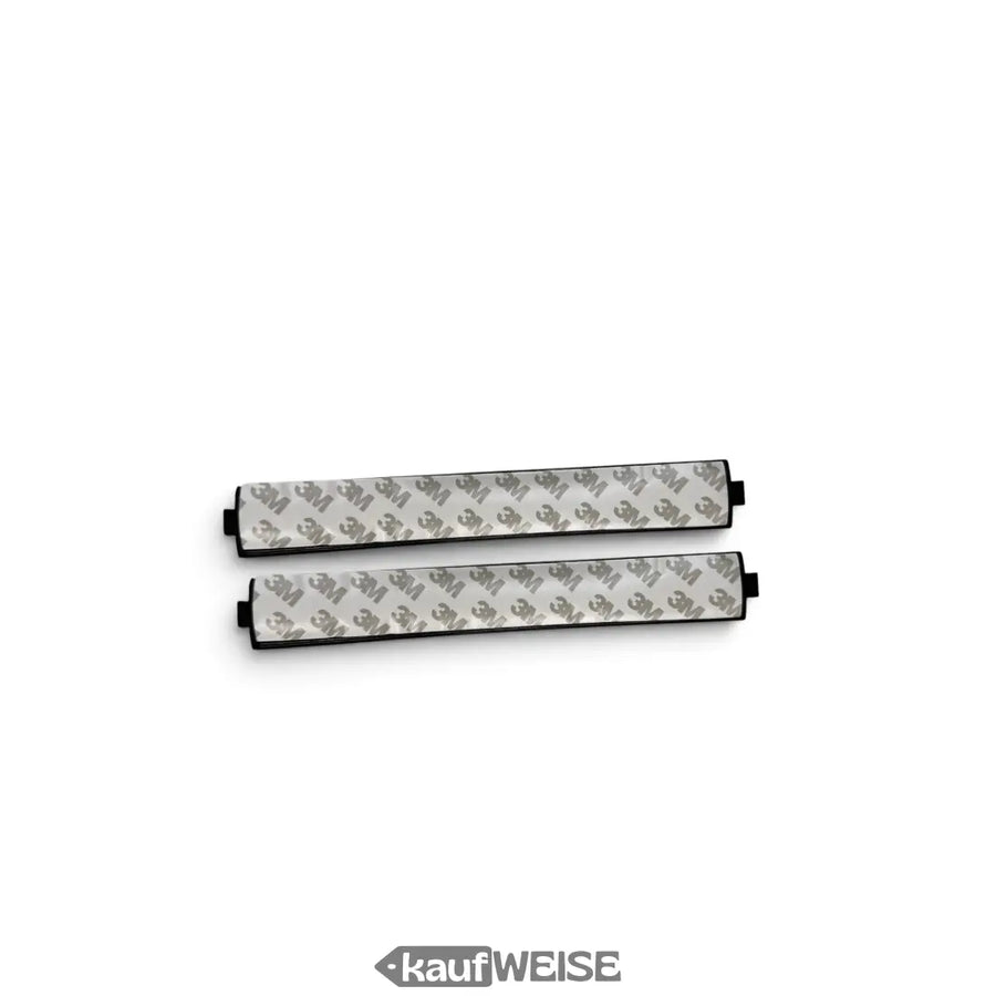 19.5 x 2.5 cm per strip