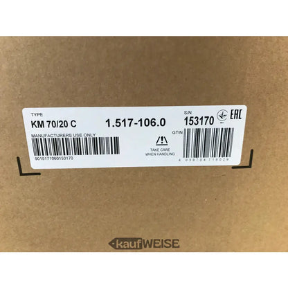 Schwarz-weiße Barcode-Aufkleber auf Kartonschachtel für Kärcher Kehrmaschine KM 70/20 C