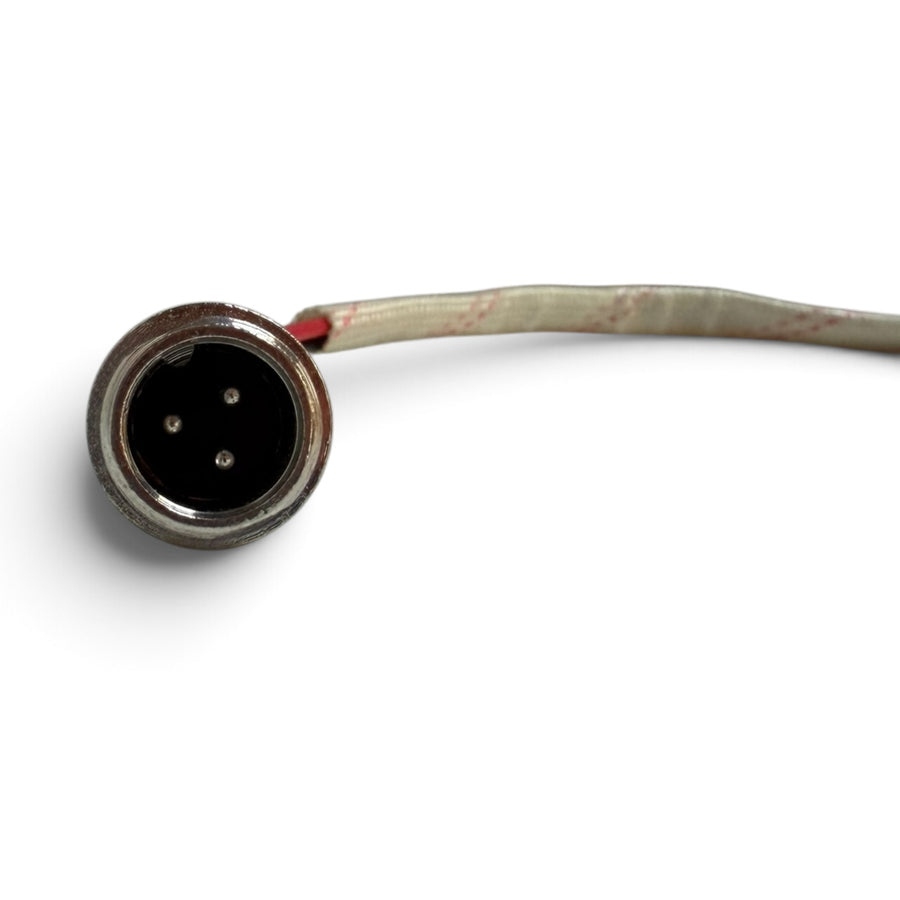Round socket with external thread
